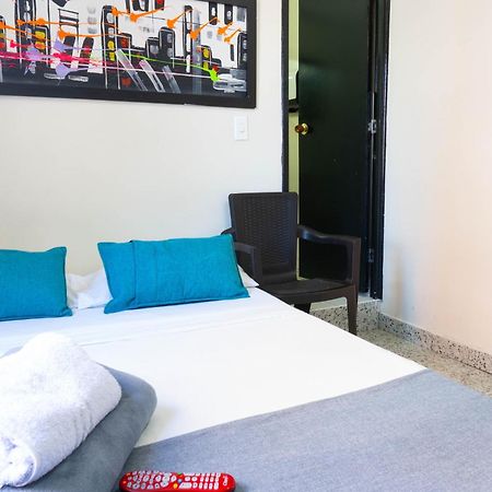 מדיין Hotel Jc 43 מראה חיצוני תמונה
