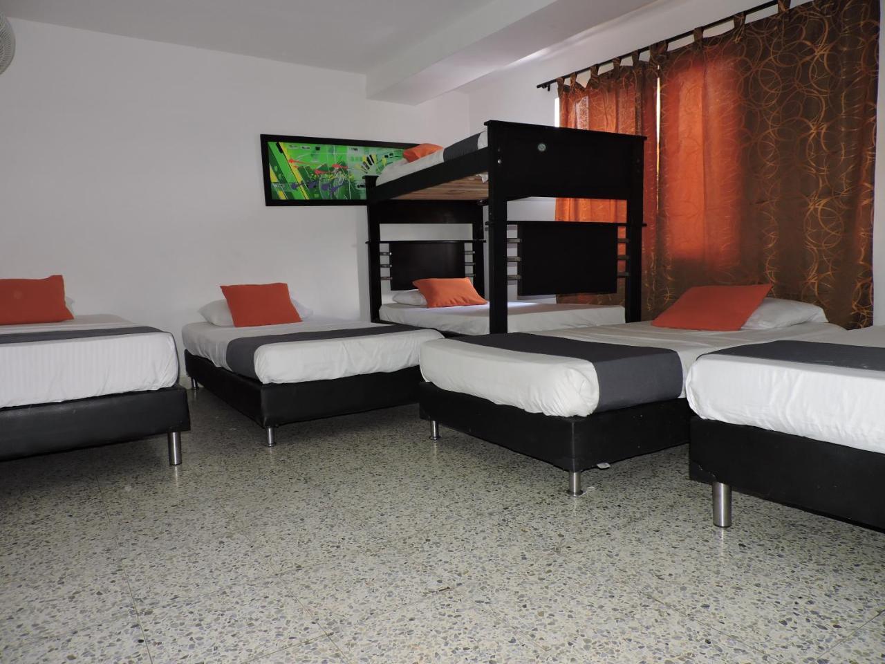 מדיין Hotel Jc 43 מראה חיצוני תמונה