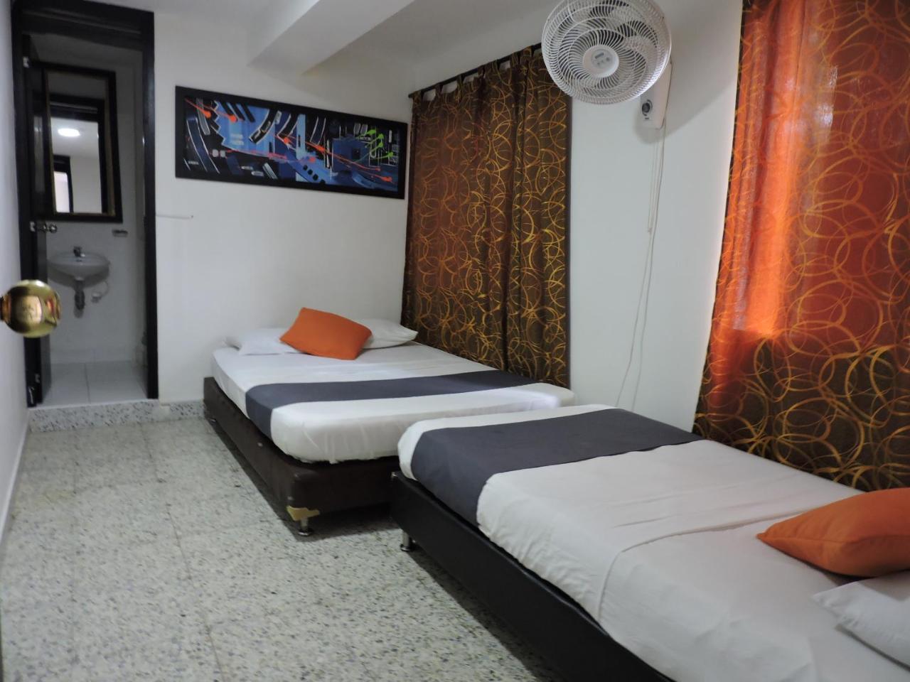מדיין Hotel Jc 43 מראה חיצוני תמונה